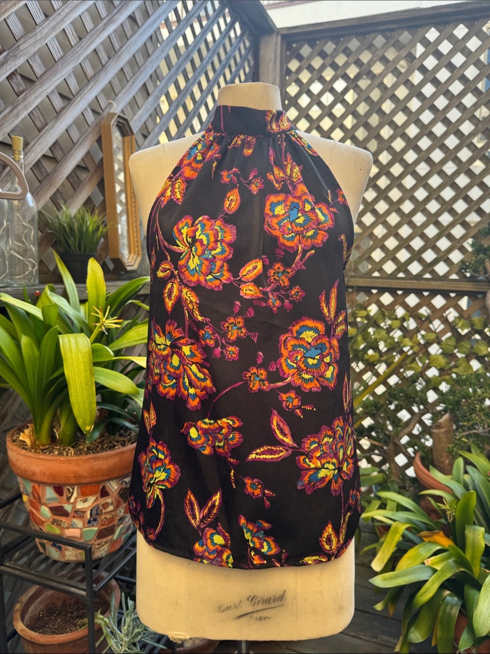 Liverpool Los Angeles, floral halter top. Size XS-Sm. EUC